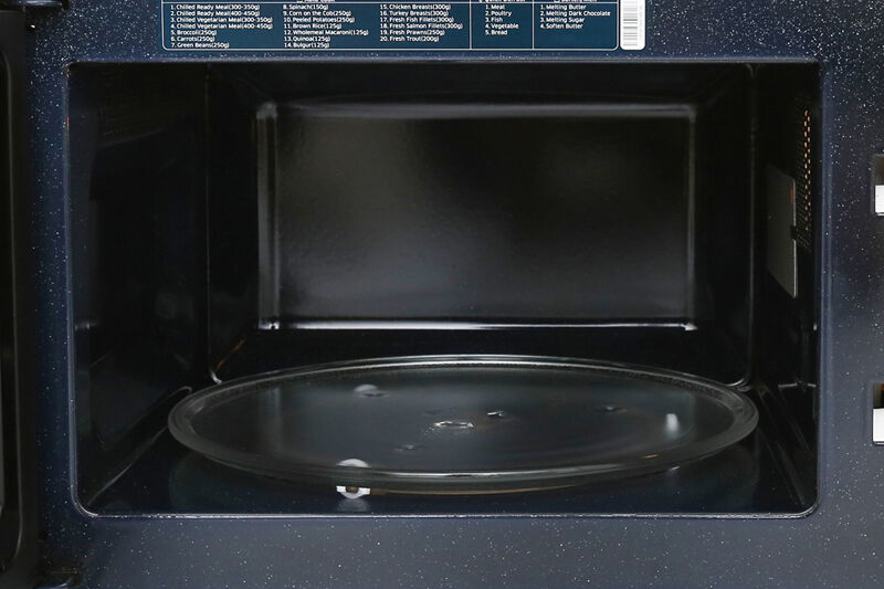 Khoang lò bền tốt - Lò vi sóng Samsung MS23K3513AS/SV-N 23 lít khoang lò bền tốt - lò vi sóng samsung ms23k3513as/sv-n 23 lít