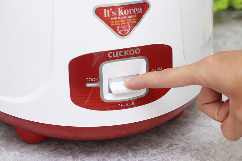 Nút gạt và đèn báo dễ hiểu, dễ sử dụng nút gạt và đèn báo dễ hiểu, dễ sử dụng