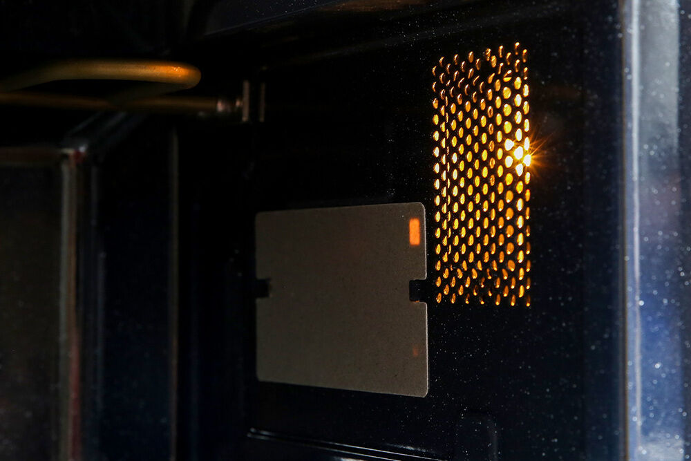 Đèn trong khoang lò - Lò vi sóng có nướng Samsung MG23K3515AS/SV 23 Lít  đèn trong khoang lò - lò vi sóng có nướng samsung mg23k3515as/sv 23 lít